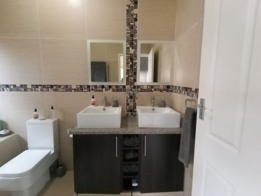 3 Bedroom Property for Sale in Baillie Park North West